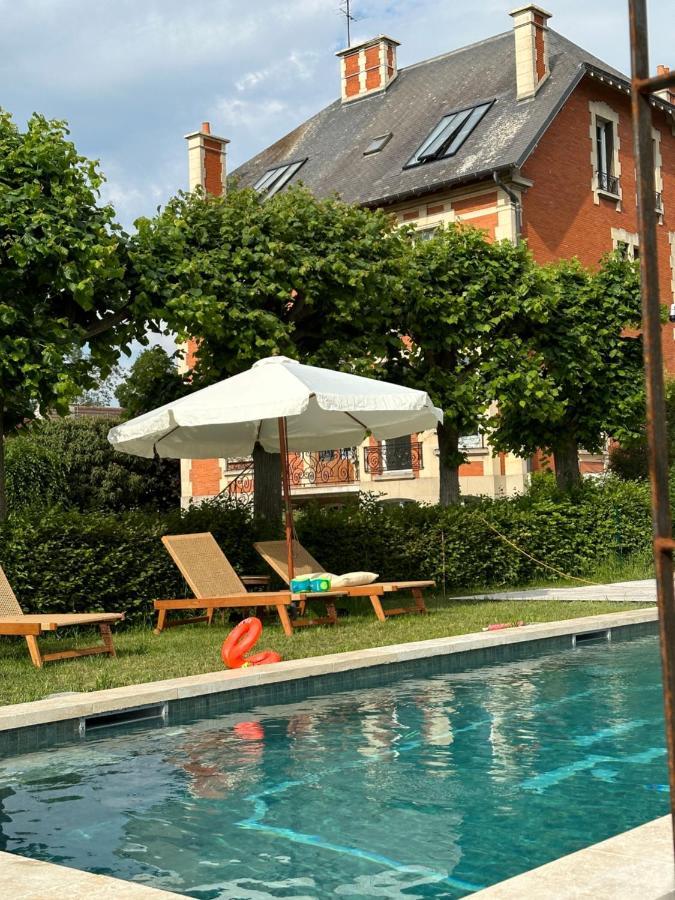 La Grande Maison Lgm Lesches Экстерьер фото