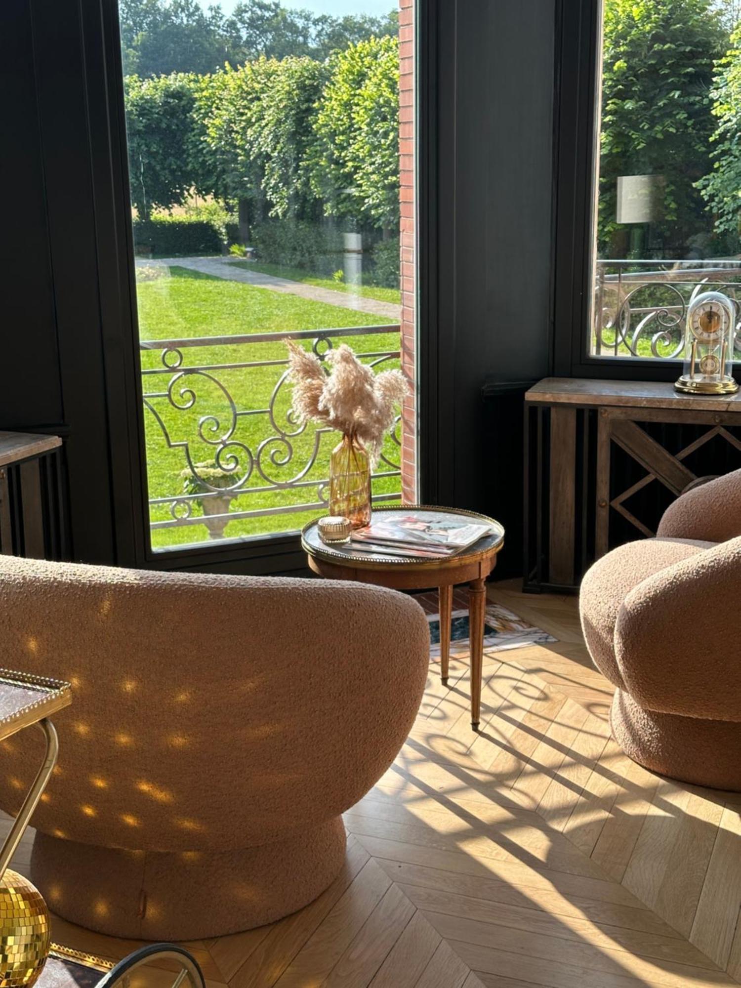 La Grande Maison Lgm Lesches Экстерьер фото
